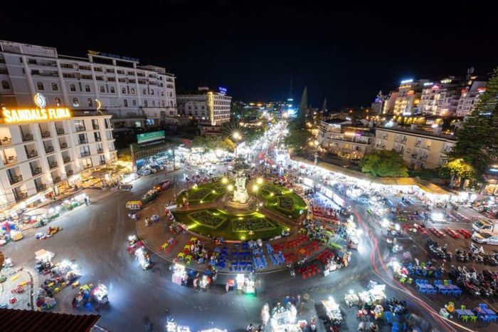 Chợ đêm Đà Lạt