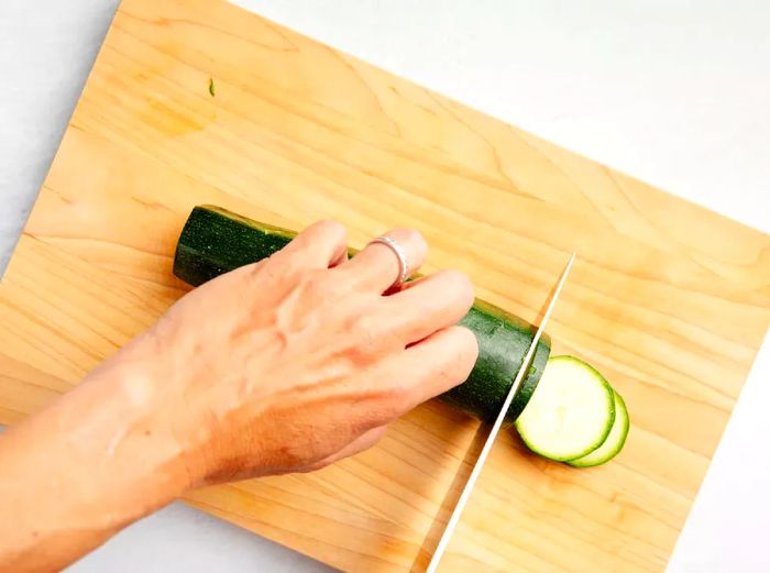 slicing zucchini