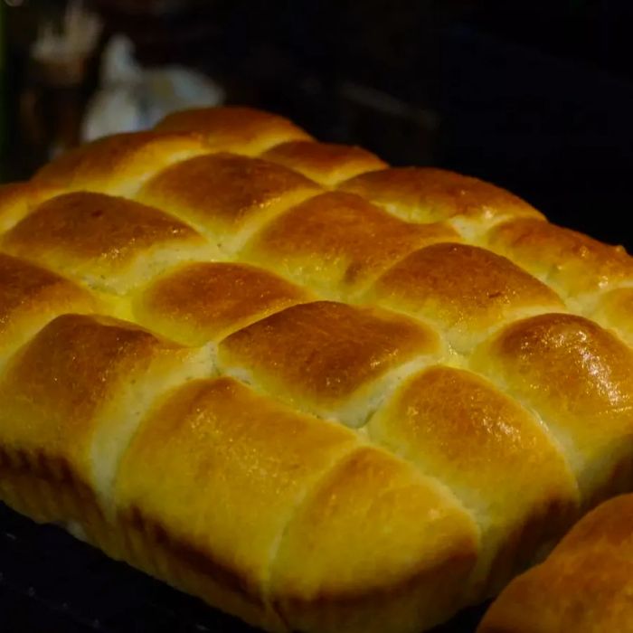 Fluffy Dinner Rolls