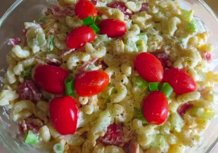 BLT Macaroni Salad