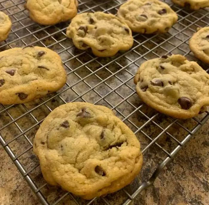 Nestle Toll House Original Chocolate Chip Cookies