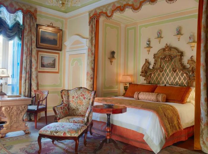 At Gritti Palace, the rooms are filled with Venetian antiques, exceptional original art, and luxurious brocade silks, creating an opulent and timeless atmosphere.