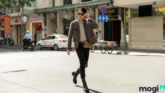 Two-line walk