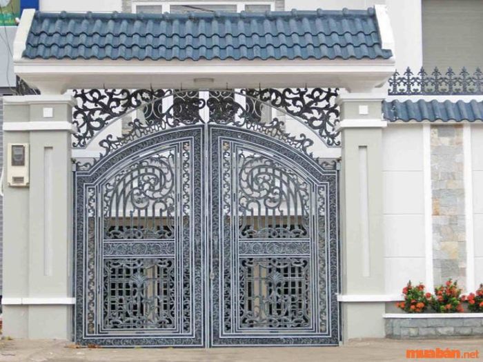 Những điều cần chú ý khi thiết kế và chọn lựa kích thước cổng