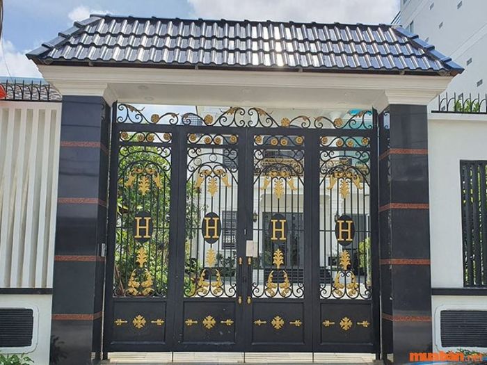 Kích thước của cổng nhà 4 cánh