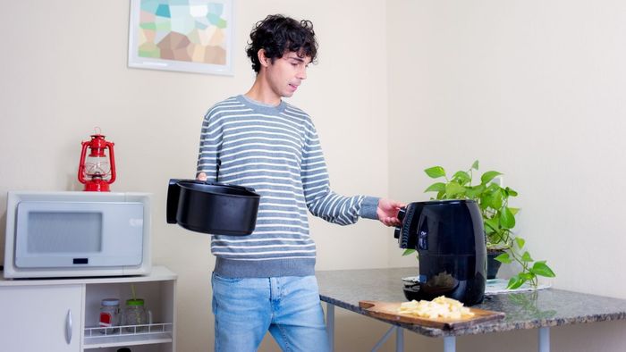 Dấu hiệu nhận diện khi nồi chiên không dầu không vào điện