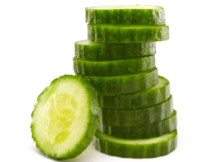 sliced cucumber