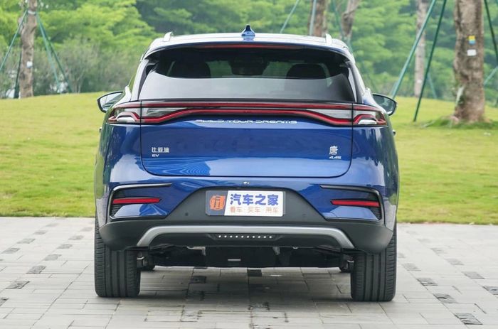 Hình ảnh BYD Tang 2.jpg