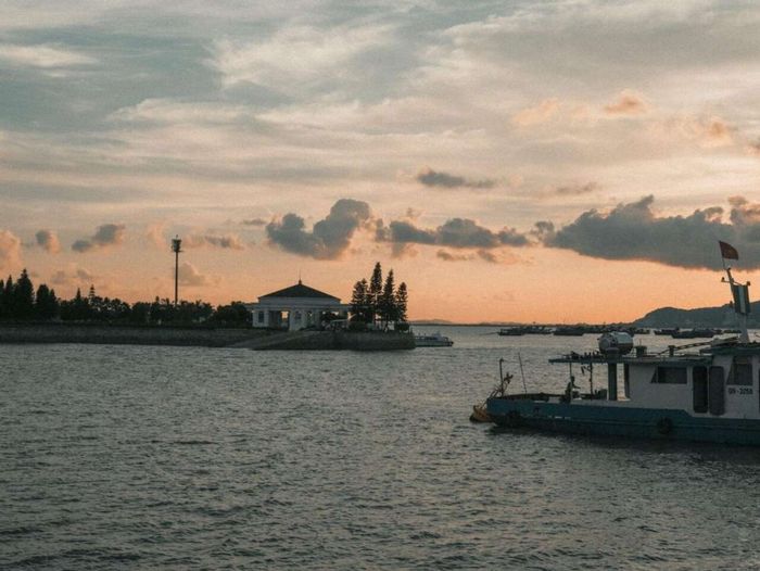 Chuyến du lịch Bãi Cháy 2 ngày 1 đêm