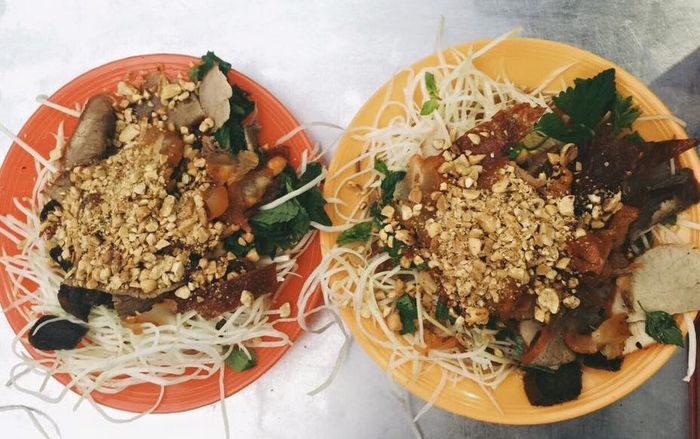 Quán ăn vặt Hà Nội