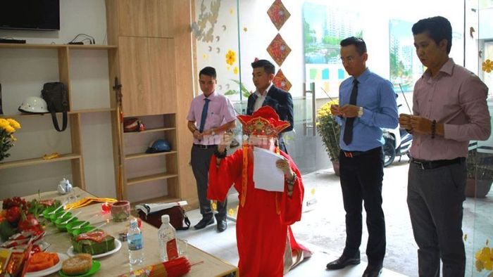 Khám phá về lễ cúng tất niên công ty