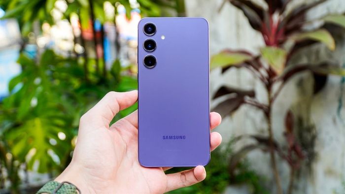 Nên chọn Galaxy S24 Cty hay Galaxy S24 Mỹ?