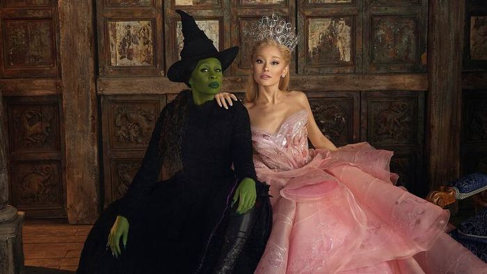Wicked kể về tình bạn kỳ diệu giữa Galinda và Elphaba