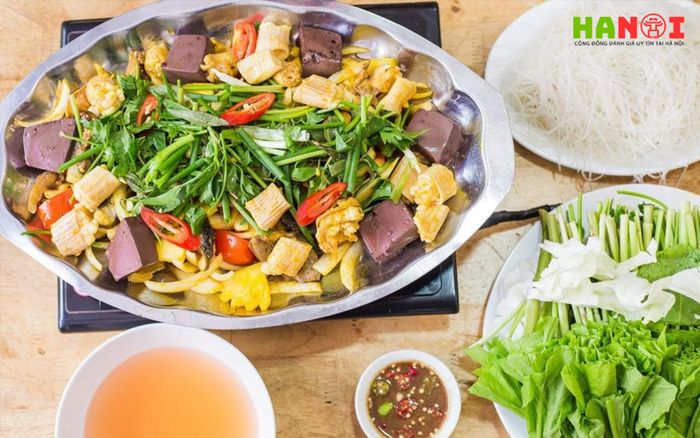 Lau-long-bo-viet-Mytour