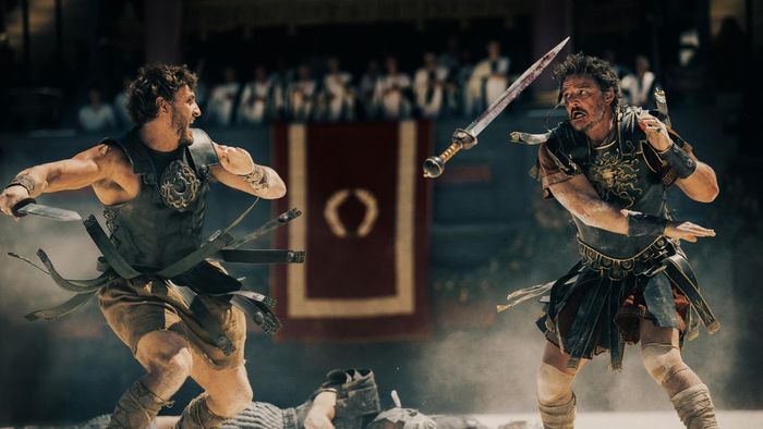 Pedro Pascal và Paul Mescal trong Gladiator II (2024)