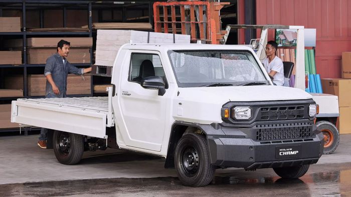 Bán tải Toyota Hilux được hô biến thành SUV 7 chỗ
