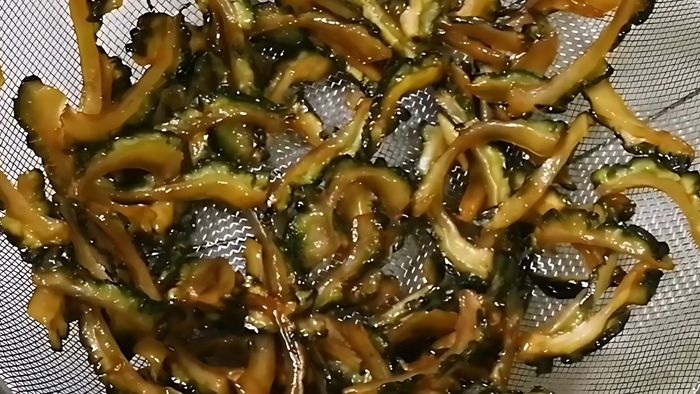 Cách làm mứt khổ qua và thành phẩm