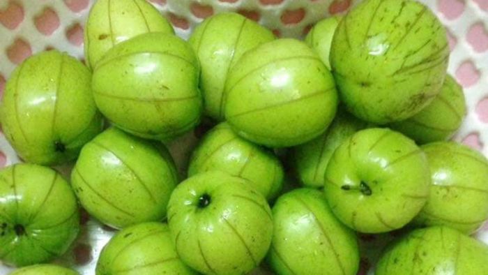 Cách làm mứt táo ta dùng nước vôi, bước 3 (Hình minh họa)