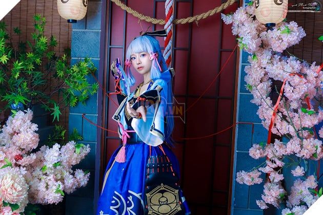 Khám phá bộ cosplay Ayaka vô cùng xuất sắc từ cosplayer người Việt, không thể nào đẹp hơn.