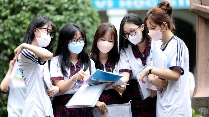 Khối Toán Anh Sử là gì và đối tượng phù hợp?