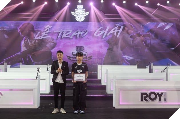 PMNC 2024: Khán Giả Hòa Mình Vào Niềm Vui Vô Địch Của Team Flash 9