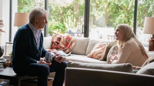 Harrison Ford và Lily Rabe trong Shrinking