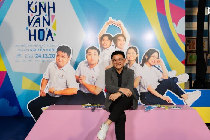Võ Thanh Hoà là người đứng sau vai trò đạo diễn của bộ phim điện ảnh Kính Vạn Hoa.
