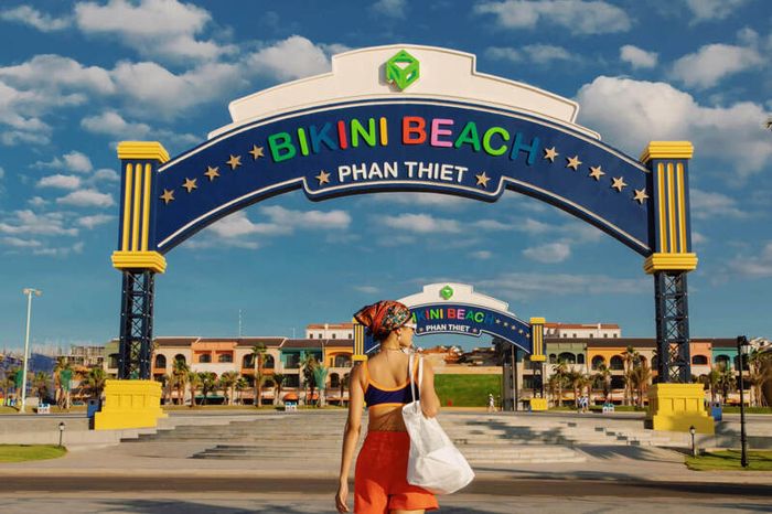 Khám phá Bikini Beach Phan Thiết - công viên biển nổi bật 3