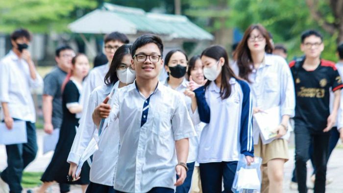 Điểm sàn và sự chênh lệch điểm chuẩn thông thường