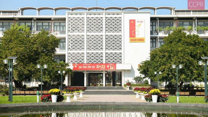 Khái niệm đại học là gì?