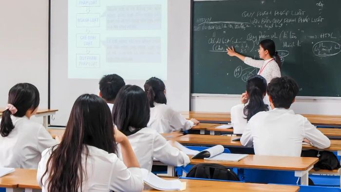 Hướng dẫn ôn thi khối C04 hiệu quả