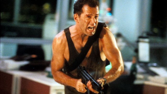 Bruce Willis trong Die Hard (1988)