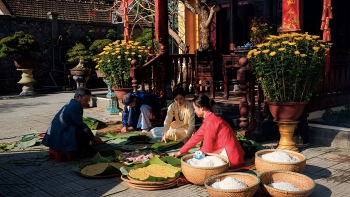 Mùng 6 Tết 2025 có phải là ngày tốt? Xem giờ xuất hành cho ngày mùng 6 Tết 2025