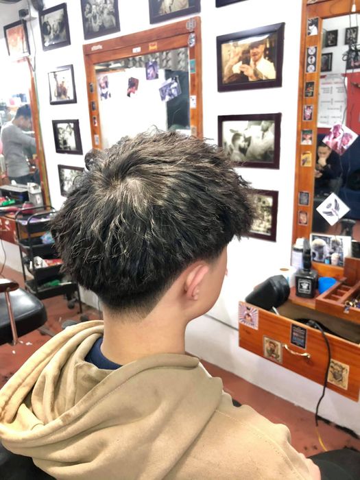 Hình ảnh 2 tại Cắt Tóc Nam - Chicano BarberShop