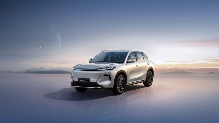 Geely Galaxy Starship 7 trang bị động cơ PHEV giúp di chuyển dài hơn