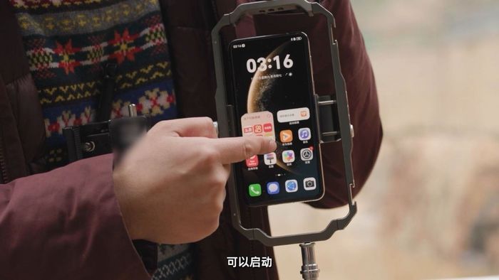 Một blogger đã chia sẻ video về quá trình thử nghiệm độ bền của Huawei Mate 70 Pro Plus trong không gian.