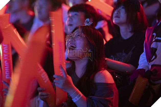 AIC 2024: Những Cổ Động Viên Tự Hào Đứng Lại Cổ Vũ Cho BanMei Gaming Sau Màn Hủy Diệt Khó Tin