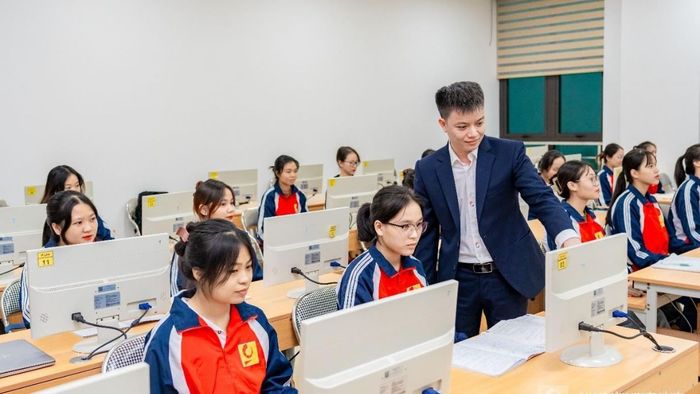 Mức học phí của Đại học Công nghiệp Hà Nội khá ổn định và không có sự thay đổi lớn qua các năm.