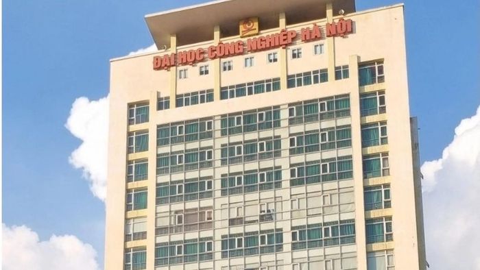 Đại học Công nghiệp Hà Nội (HaUI) là trường đào tạo chuyên ngành kỹ thuật với bề dày lịch sử đáng tự hào.