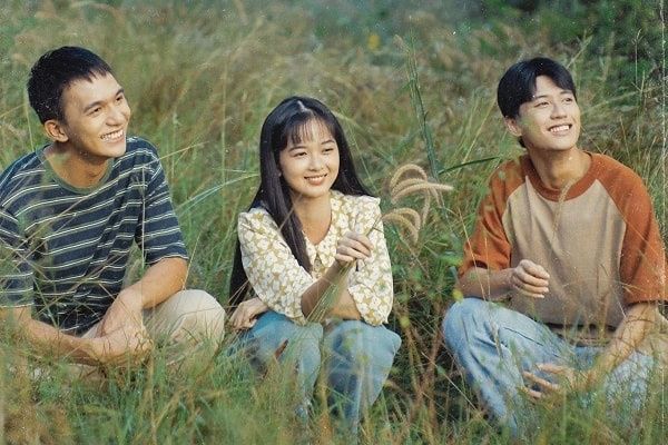 Ngày Xưa Có Một Chuyện Tình của đạo diễn Trịnh Đình Lê Minh, được chuyển thể từ tiểu thuyết của nhà văn Nguyễn Nhật Ánh, đã không đạt được thành công như kỳ vọng ban đầu.