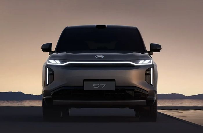 GAC S7 PHEV 2025 3.jpg