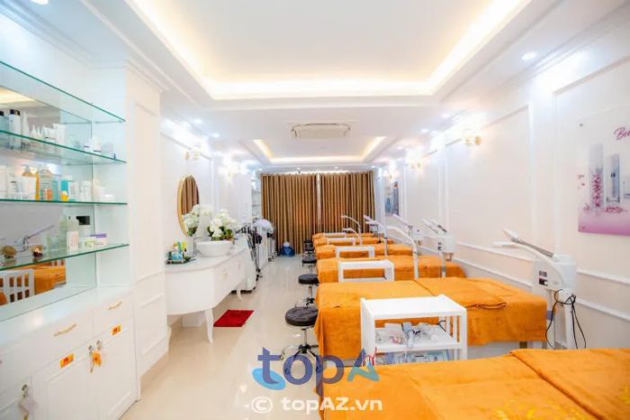 Luxury Spa tại Cẩm Phả là địa chỉ lý tưởng cho những ai yêu thích không gian sang trọng và dịch vụ chất lượng cao.