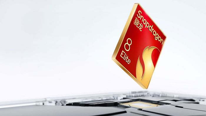 red-magic-10-pro-ra-mat-2