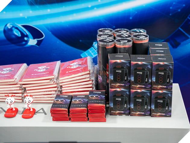 Intel Campus Tour Khởi Động: Trải Nghiệm Công Nghệ Tối Tân Cùng AOC & Philips 3