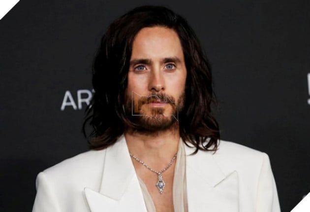 Jared Leto thông báo vui mừng khi tìm lại được tượng Oscar vàng quý giá mà anh từng mất.