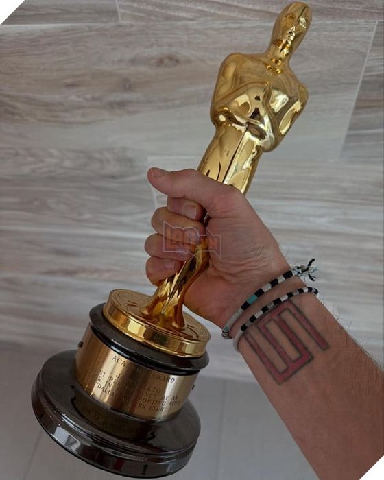 Jared Leto thông báo về việc đã tìm lại được tượng Oscar vàng đã bị mất.