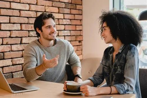 Ngày may mắn thuận lợi
