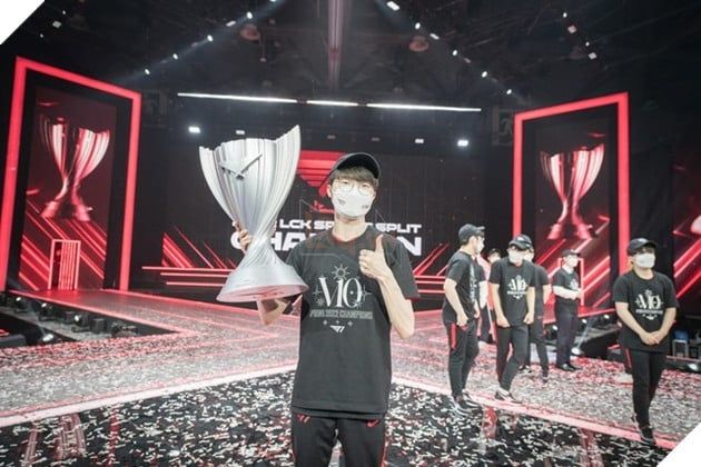 LMHT: Faker chia sẻ về thời điểm T1 mạnh mẽ nhất