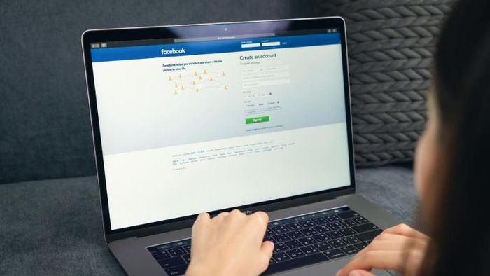 cai-facebook-cho-macbook-4