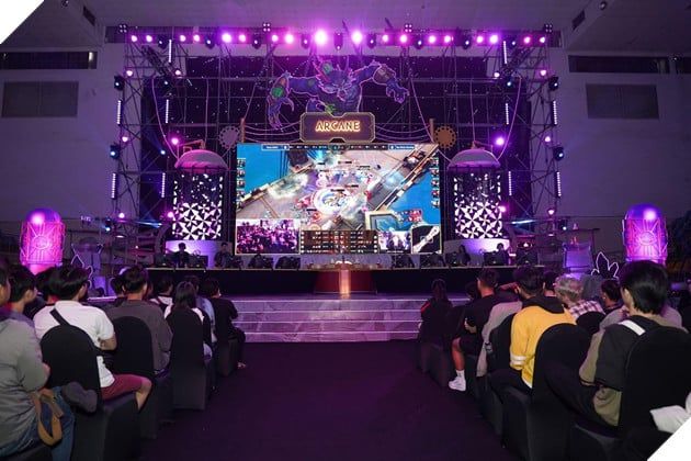 More than 7,000 fans have ventured into the Arcane universe, completely engaging with Riot's gaming world, brought to life by VNGGames.